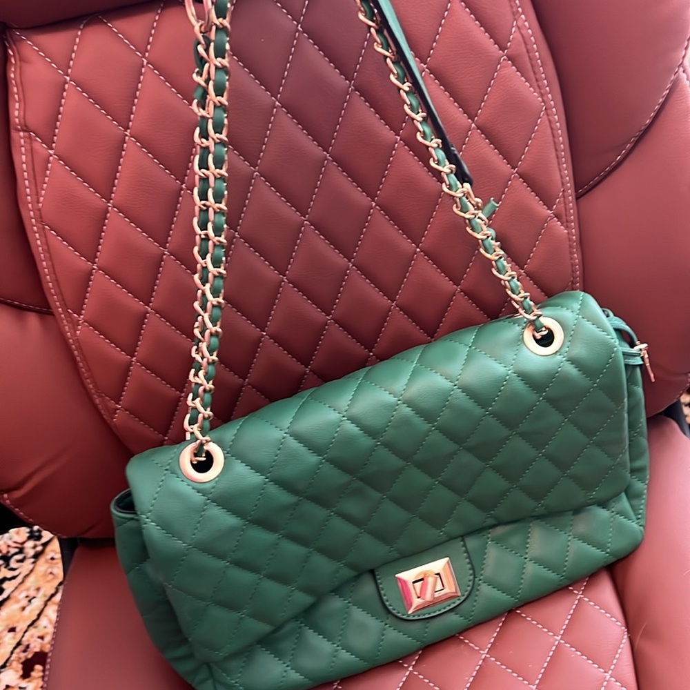 Green Handbag & Wallet - Picture 5 of 7